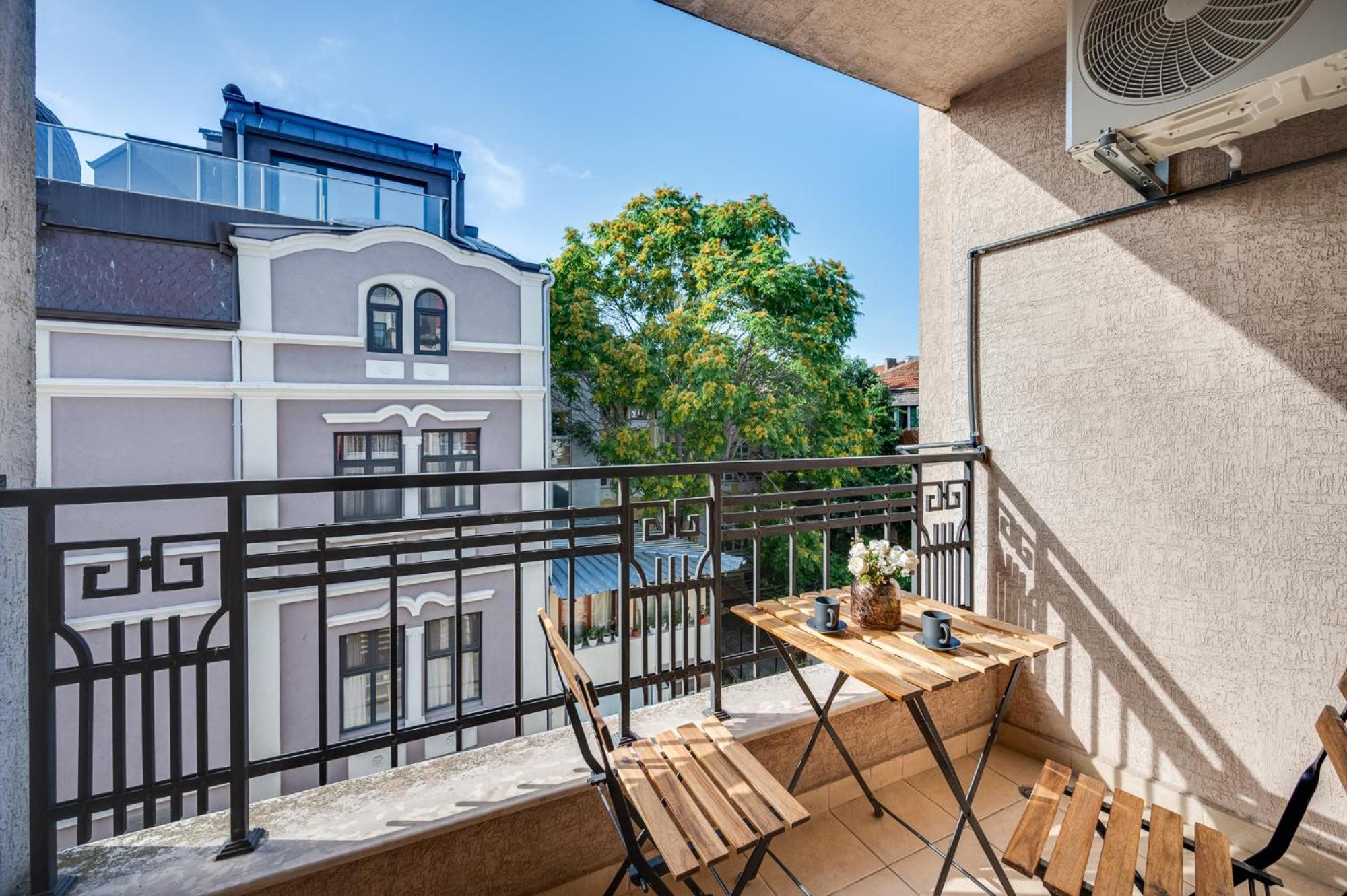 Prestige Varna